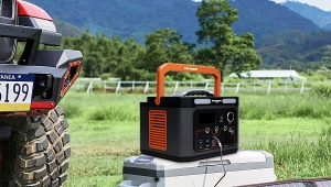 1000ワットの太陽光発電機はどのように動作しますか?