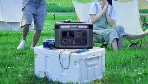 リチウム電池パワーステーションを飛行機に持ち込むことはできますか?